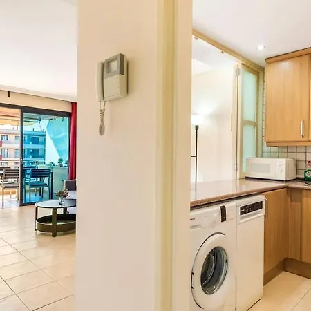 Bright And Welcoming Appartamento